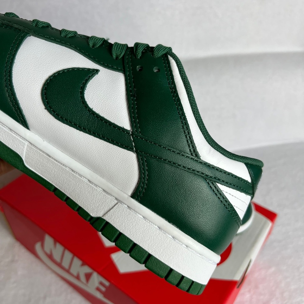 Nike Dunk Low Green size 8.5 - Picture 5 of 11